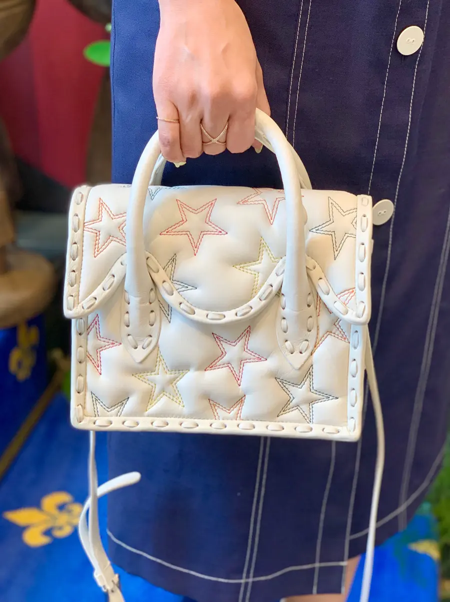 GRACE CONTINENTAL 小笠原　春菜 コーディネート画像