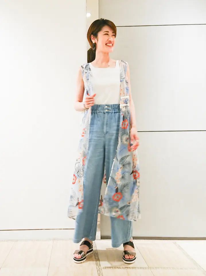 GRACE CONTINENTAL 今野　志保 コーディネート画像