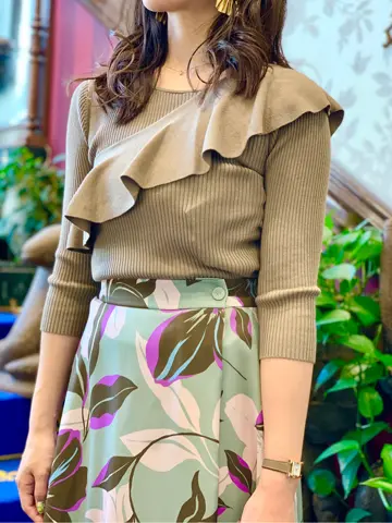 GRACE CONTINENTAL 小笠原　春菜 コーディネート画像