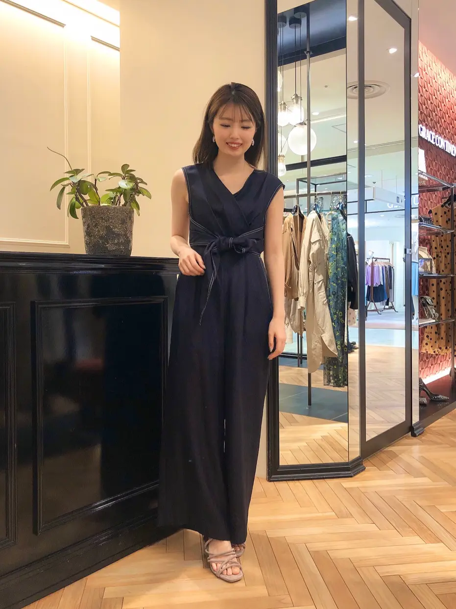 GRACE CONTINENTAL minami コーディネート画像