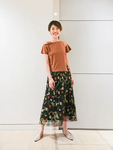 GRACE CONTINENTAL 今野　志保 コーディネート画像