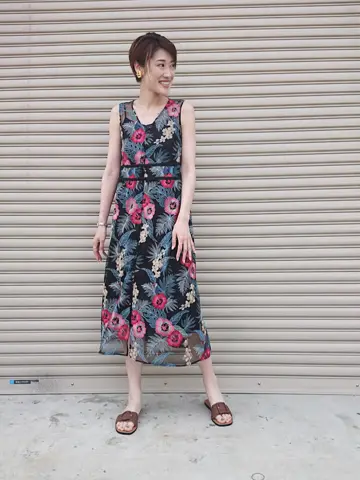 GRACE CONTINENTAL 今野　志保 コーディネート画像