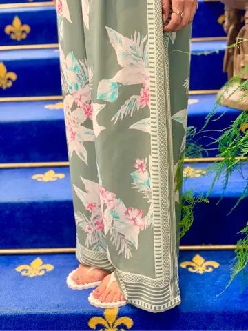 GRACE CONTINENTAL 小笠原　春菜 コーディネート画像