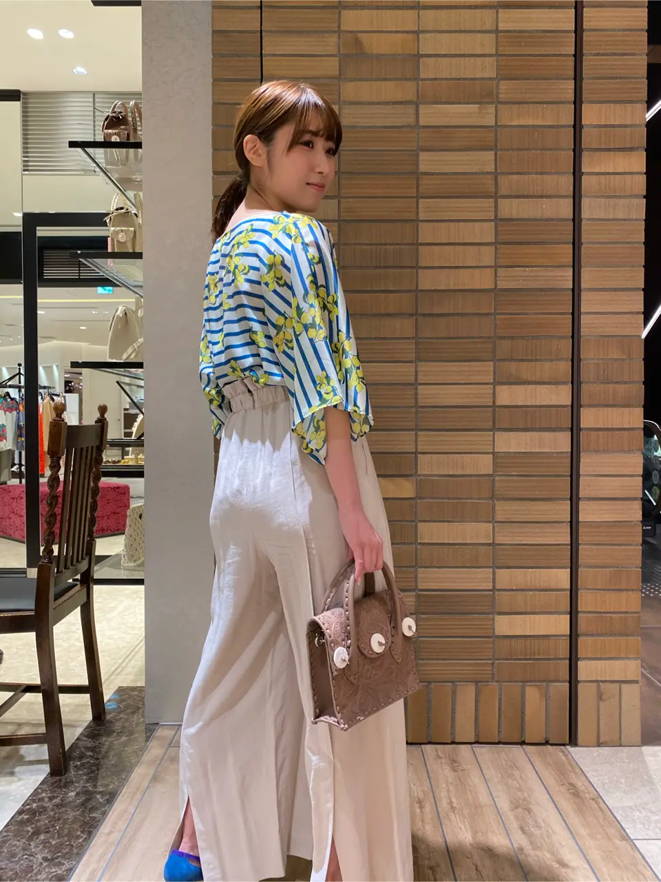 GRACE CONTINENTAL YUKARI  コーディネート画像