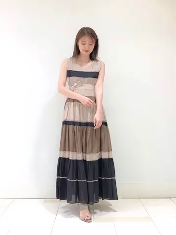 GRACE CONTINENTAL minami コーディネート画像