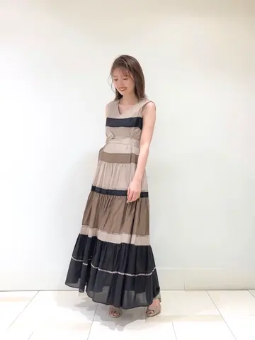 GRACE CONTINENTAL minami コーディネート画像