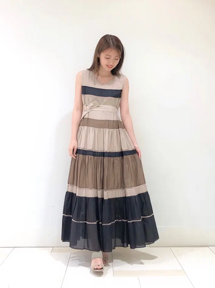 GRACE CONTINENTAL minami コーディネート画像