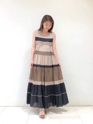 GRACE CONTINENTAL minami コーディネート画像