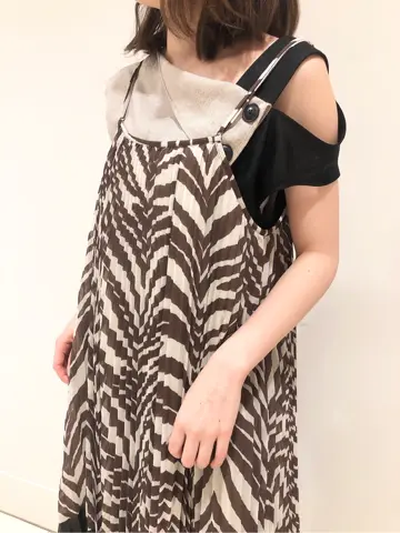 GRACE CONTINENTAL minami コーディネート画像