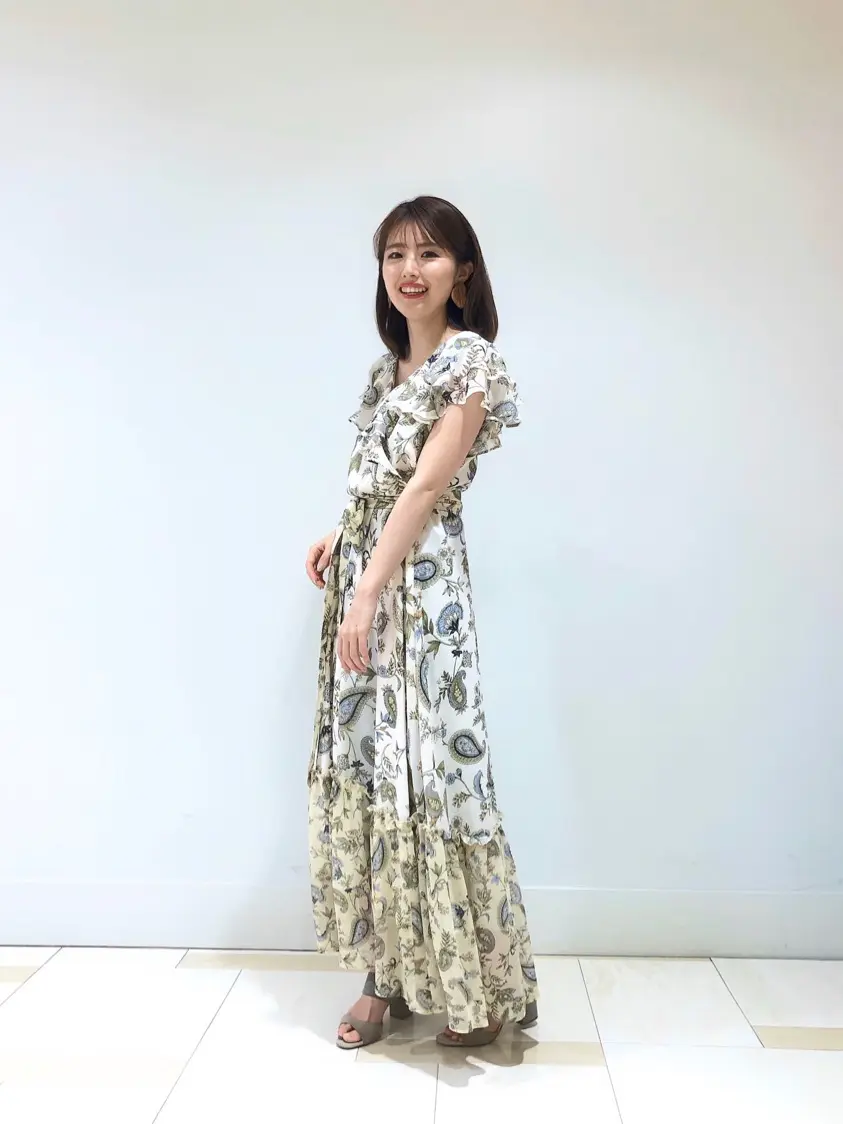 GRACE CONTINENTAL minami コーディネート画像