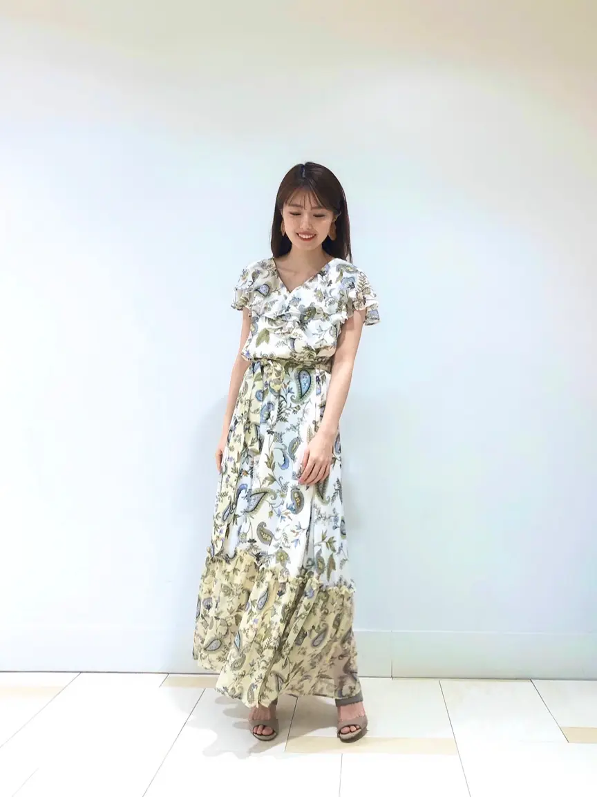 GRACE CONTINENTAL minami コーディネート画像