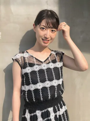 GRACE CONTINENTAL 青木育日 コーディネート画像