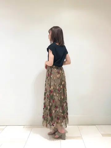 GRACE CONTINENTAL minami コーディネート画像