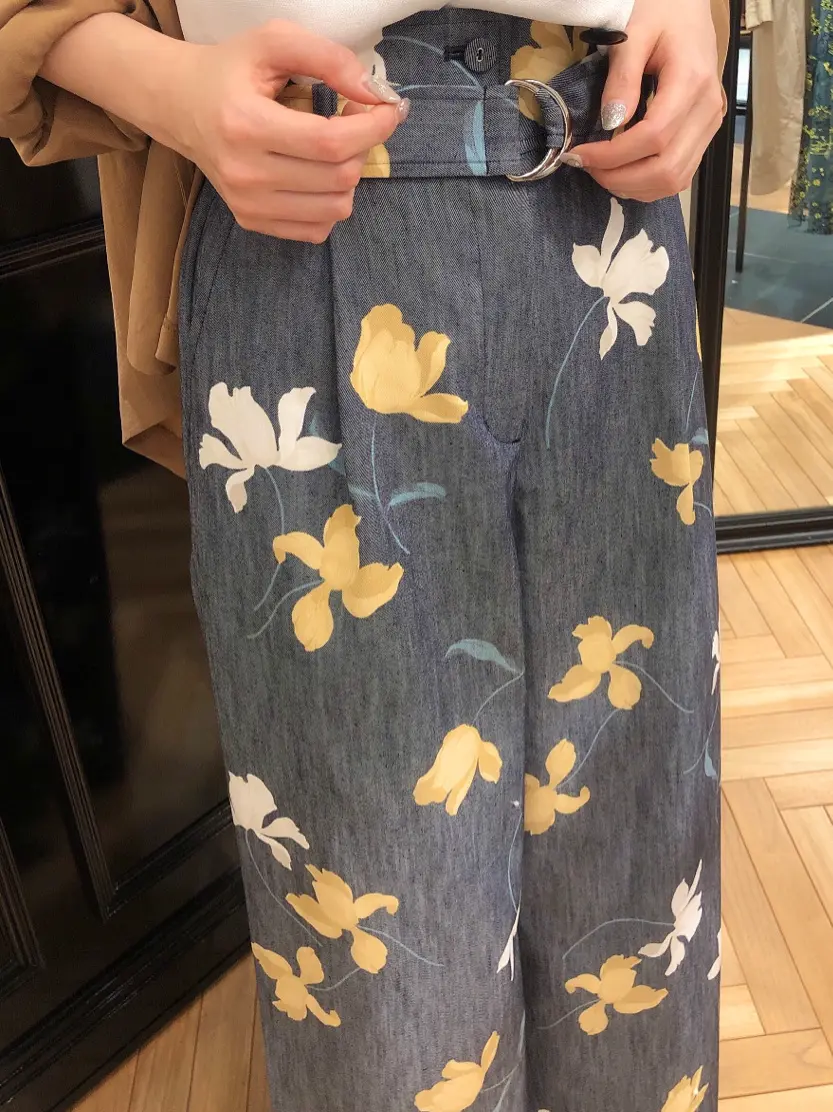 GRACE CONTINENTAL minami コーディネート画像