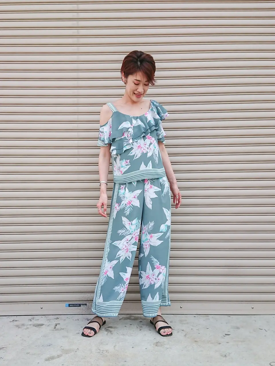 GRACE CONTINENTAL 今野　志保 コーディネート画像