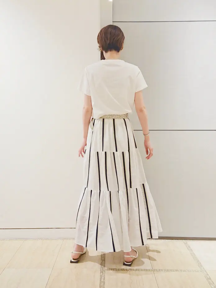 GRACE CONTINENTAL 今野　志保 コーディネート画像