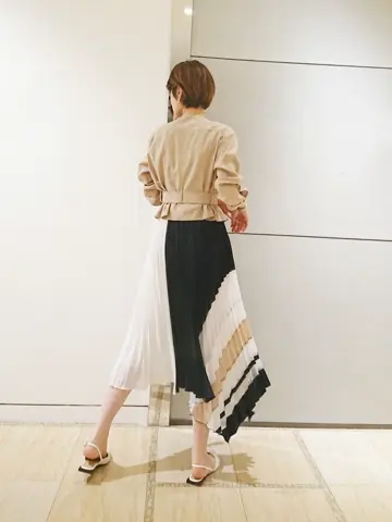 GRACE CONTINENTAL 今野　志保 コーディネート画像