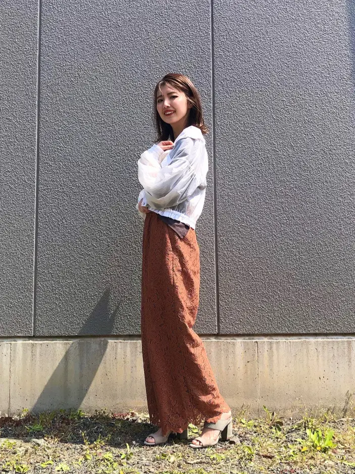 GRACE CONTINENTAL minami コーディネート画像