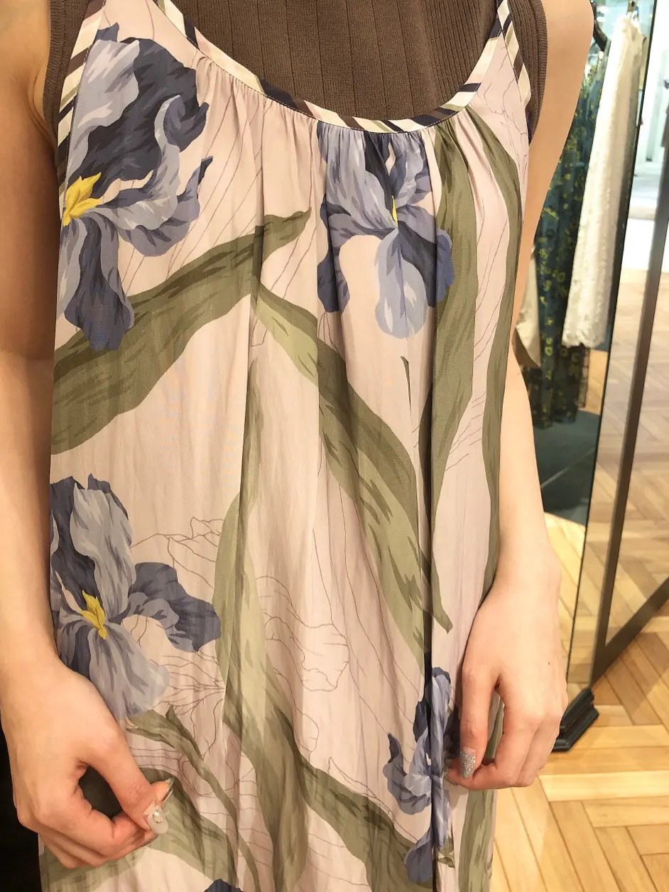 GRACE CONTINENTAL minami コーディネート画像