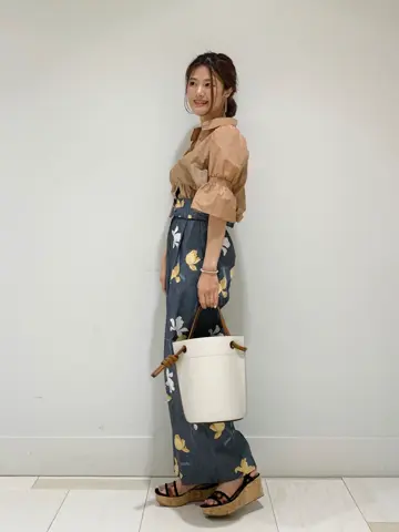 GRACE CONTINENTAL A.Kameyama コーディネート画像