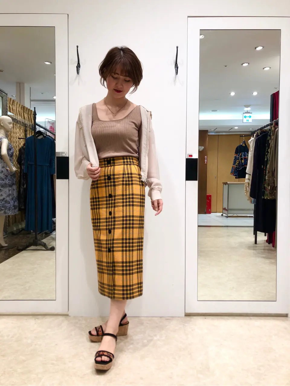 GRACE CONTINENTAL ebata. コーディネート画像