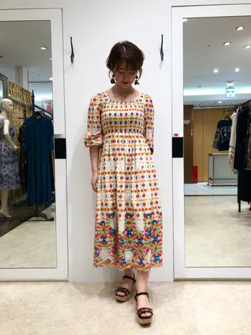 GRACE CONTINENTAL ebata. コーディネート画像