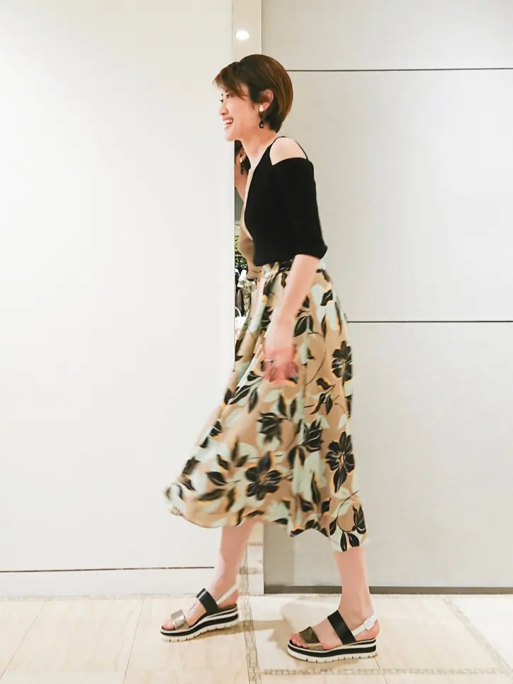 GRACE CONTINENTAL 今野　志保 コーディネート画像