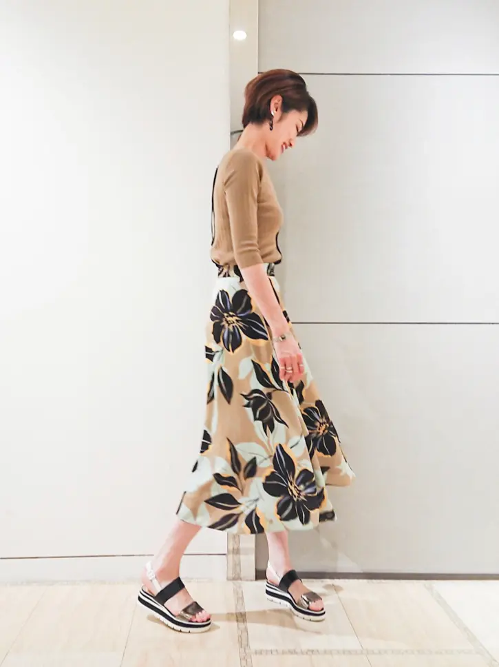 GRACE CONTINENTAL 今野　志保 コーディネート画像