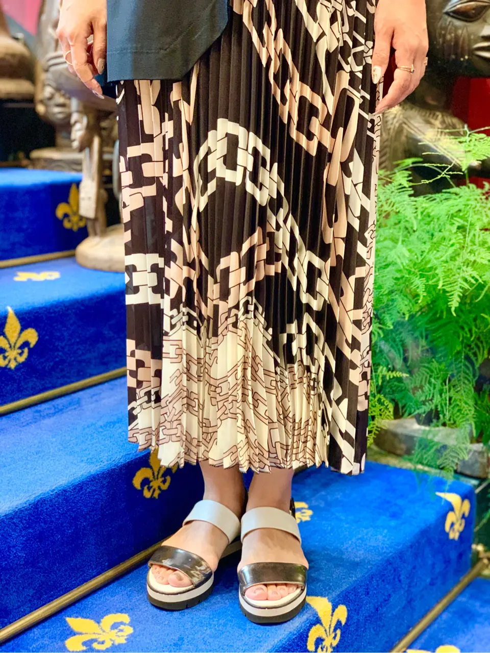 GRACE CONTINENTAL 小笠原　春菜 コーディネート画像