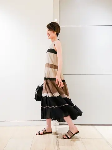 GRACE CONTINENTAL 今野　志保 コーディネート画像