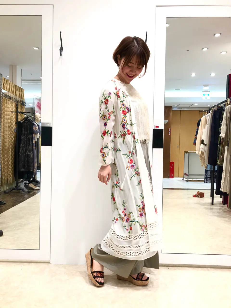 GRACE CONTINENTAL ebata. コーディネート画像