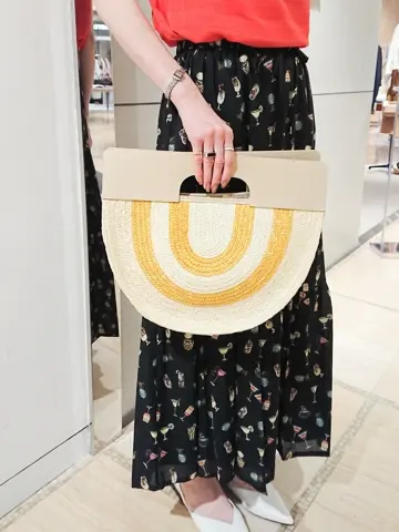 GRACE CONTINENTAL 今野　志保 コーディネート画像