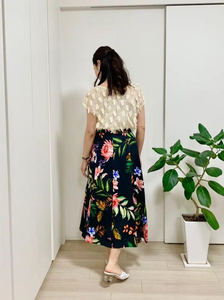 GRACE CONTINENTAL 小笠原　春菜 コーディネート画像