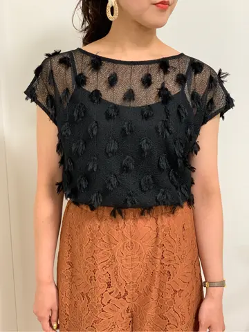 GRACE CONTINENTAL 小笠原　春菜 コーディネート画像