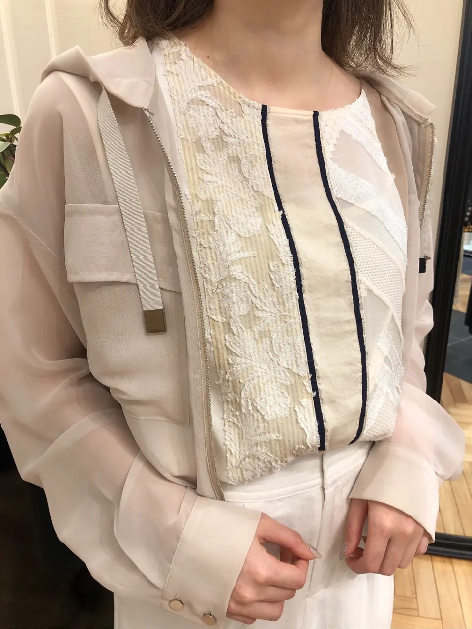 GRACE CONTINENTAL minami コーディネート画像