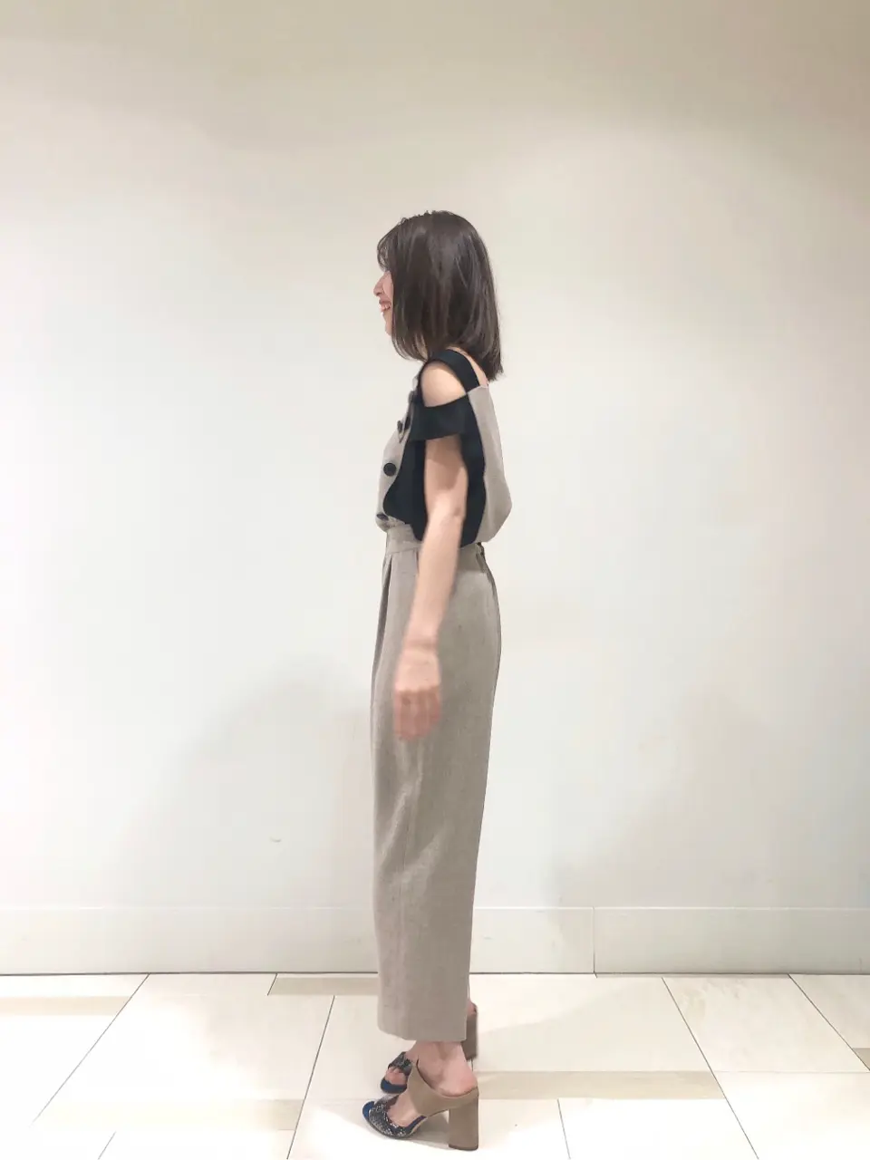 GRACE CONTINENTAL minami コーディネート画像