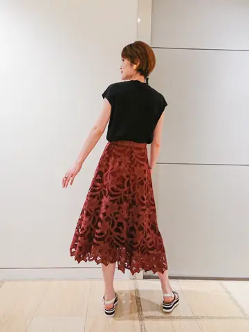 GRACE CONTINENTAL 今野　志保 コーディネート画像