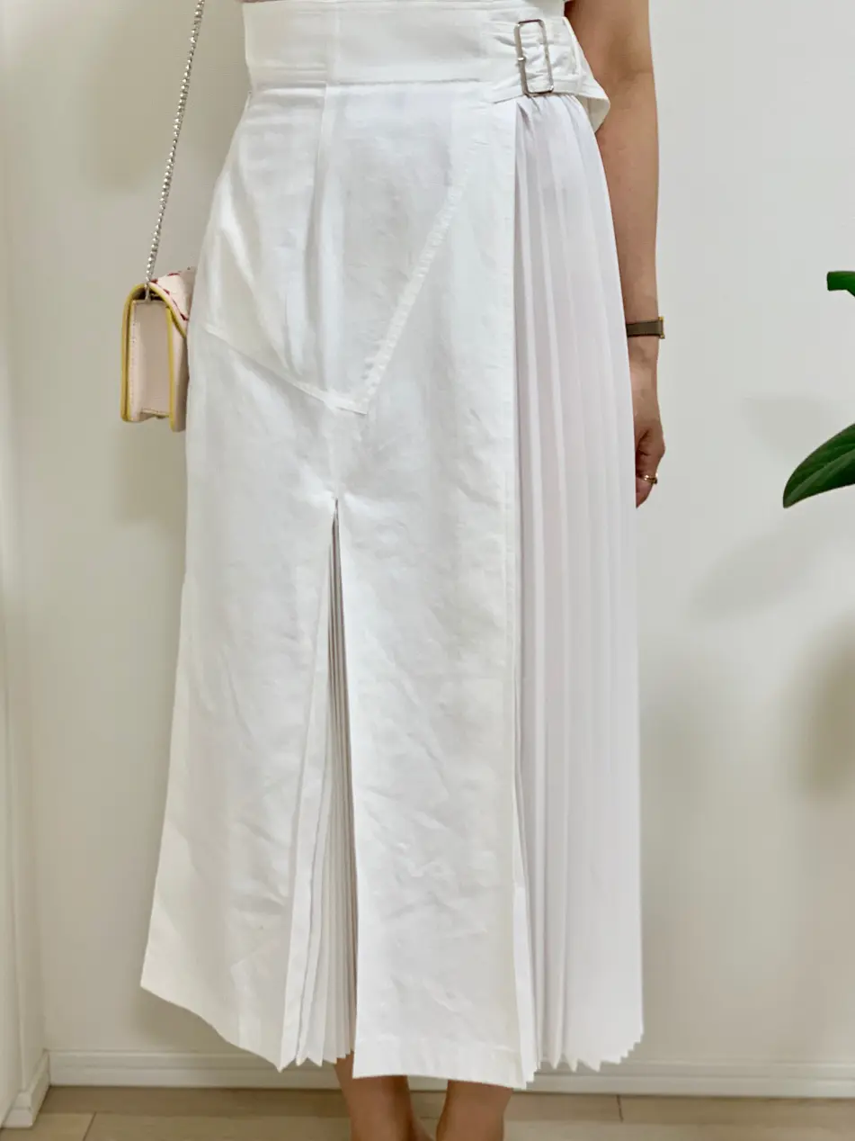 GRACE CONTINENTAL 小笠原　春菜 コーディネート画像