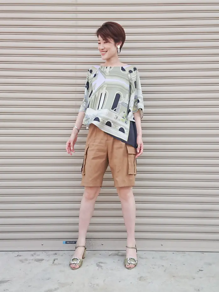 GRACE CONTINENTAL 今野　志保 コーディネート画像