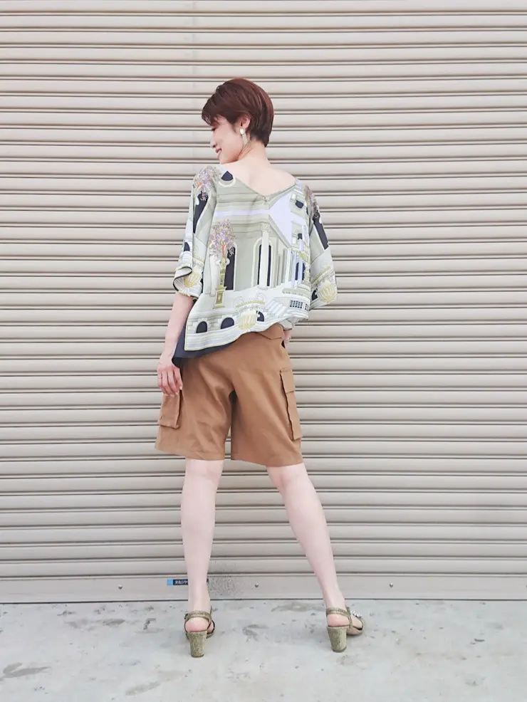 GRACE CONTINENTAL 今野　志保 コーディネート画像