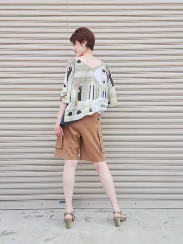 GRACE CONTINENTAL 今野　志保 コーディネート画像