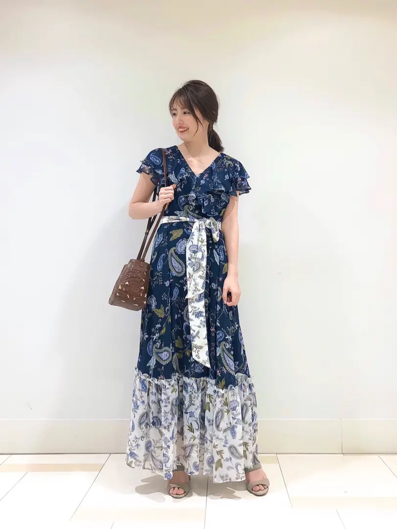 GRACE CONTINENTAL minami コーディネート画像