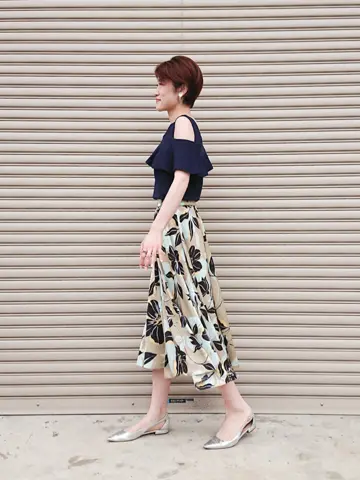 GRACE CONTINENTAL 今野　志保 コーディネート画像