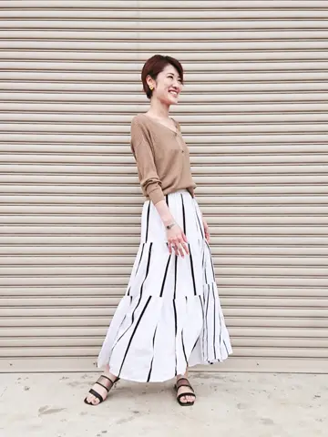 GRACE CONTINENTAL 今野　志保 コーディネート画像