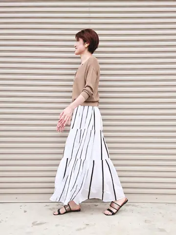 GRACE CONTINENTAL 今野　志保 コーディネート画像