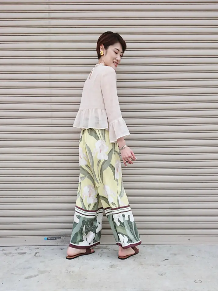 GRACE CONTINENTAL 今野　志保 コーディネート画像