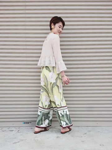 GRACE CONTINENTAL 今野　志保 コーディネート画像