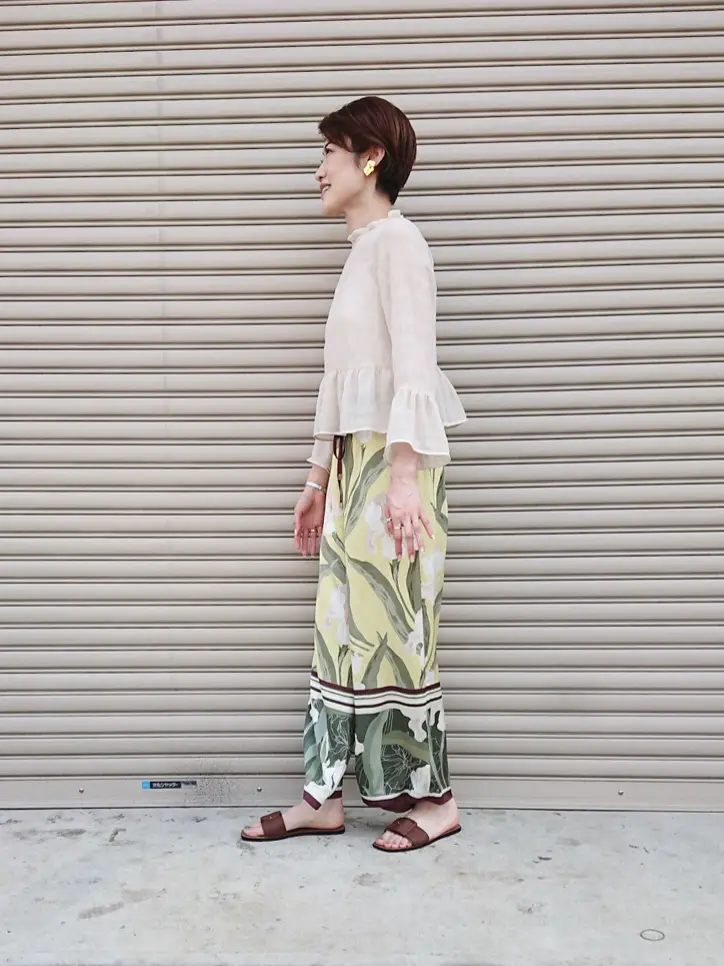 GRACE CONTINENTAL 今野　志保 コーディネート画像