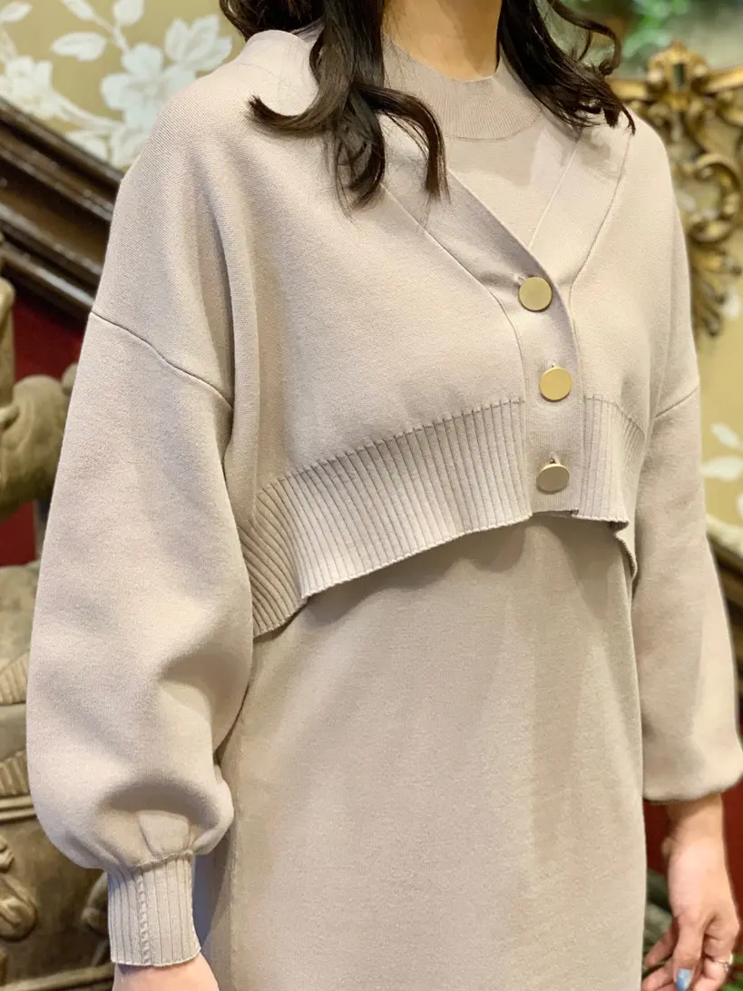 GRACE CONTINENTAL 小笠原　春菜 コーディネート画像