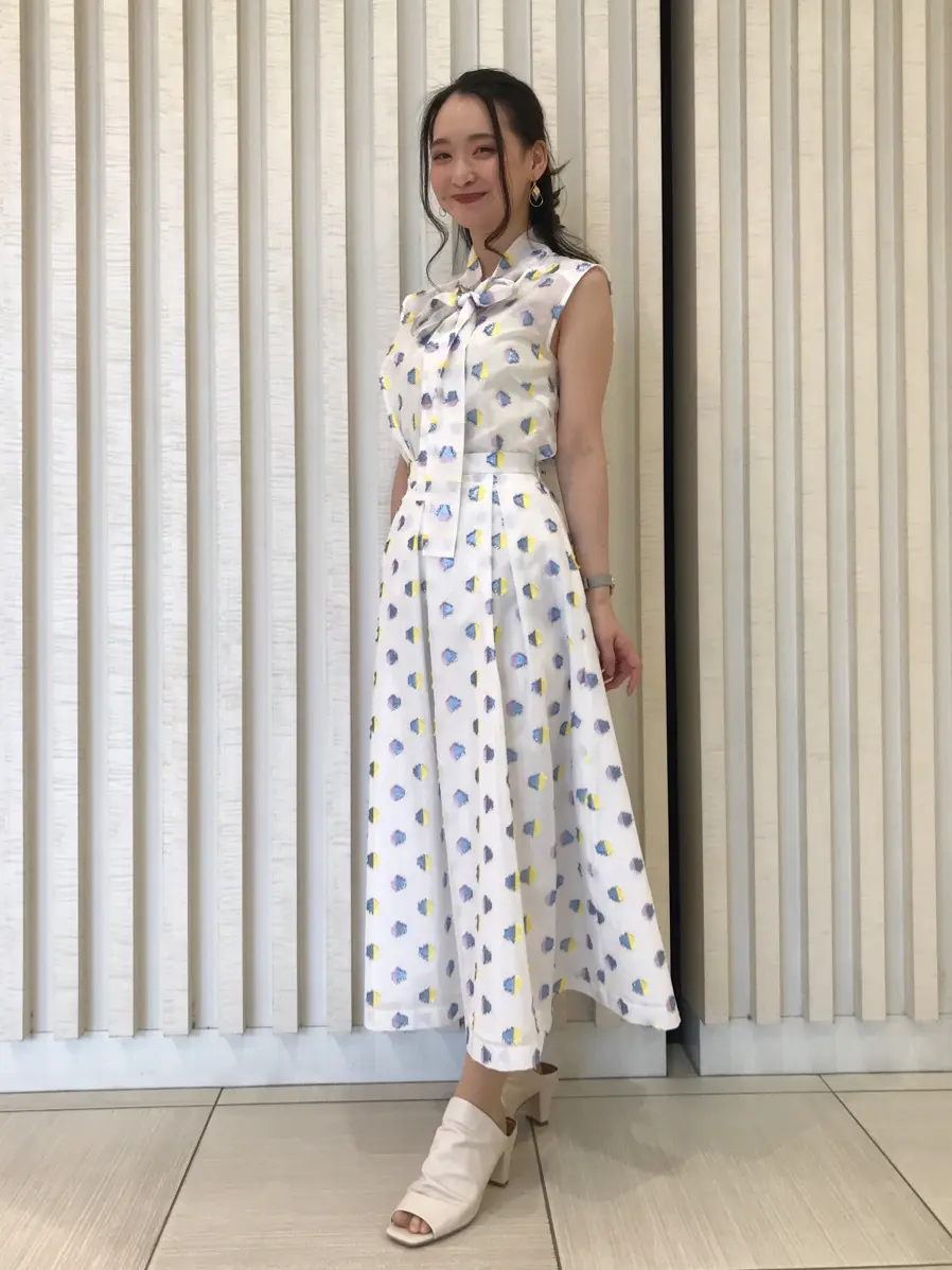 GRACE CONTINENTAL Nakatsu.m コーディネート画像